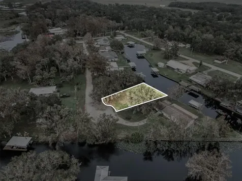 612 Dragonfly Lane Lorida FL 33857
