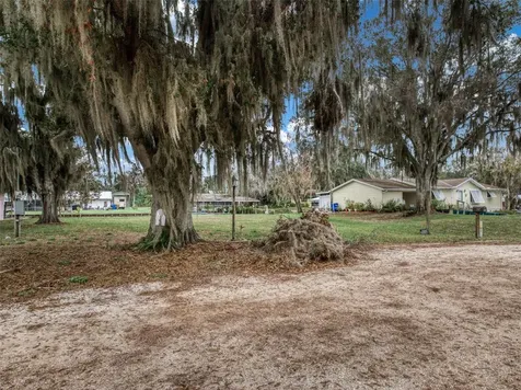 612 Dragonfly Lane Lorida FL 33857