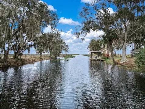 612 Dragonfly Lane Lorida FL 33857