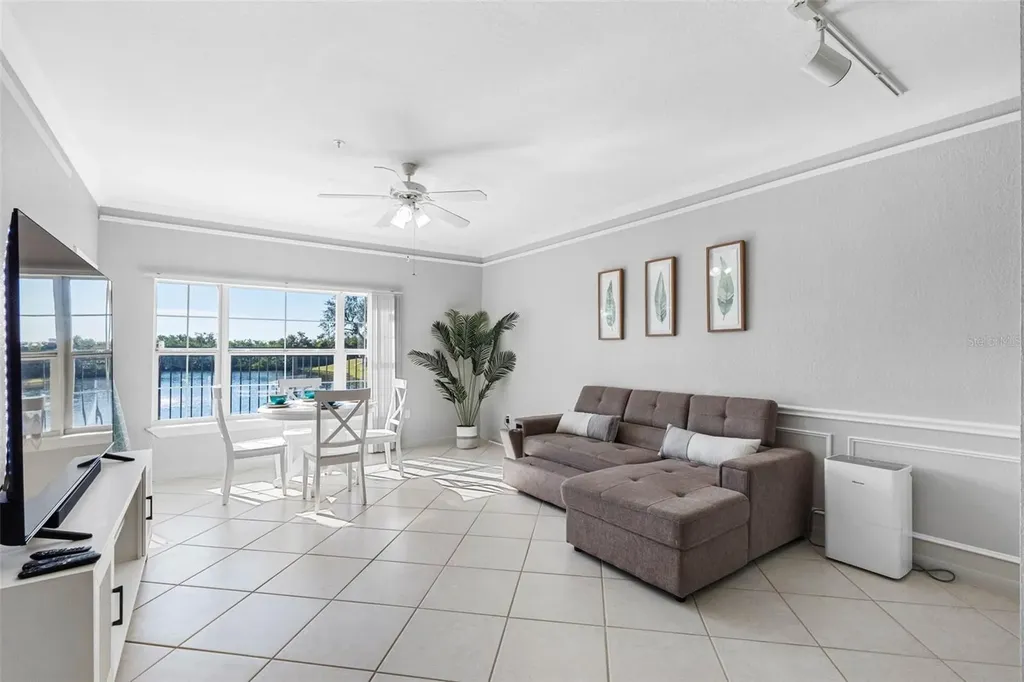 4343 Bayside Village Drive Tampa FL 33615