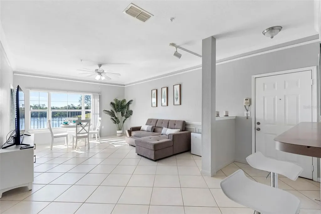 4343 Bayside Village Drive Tampa FL 33615