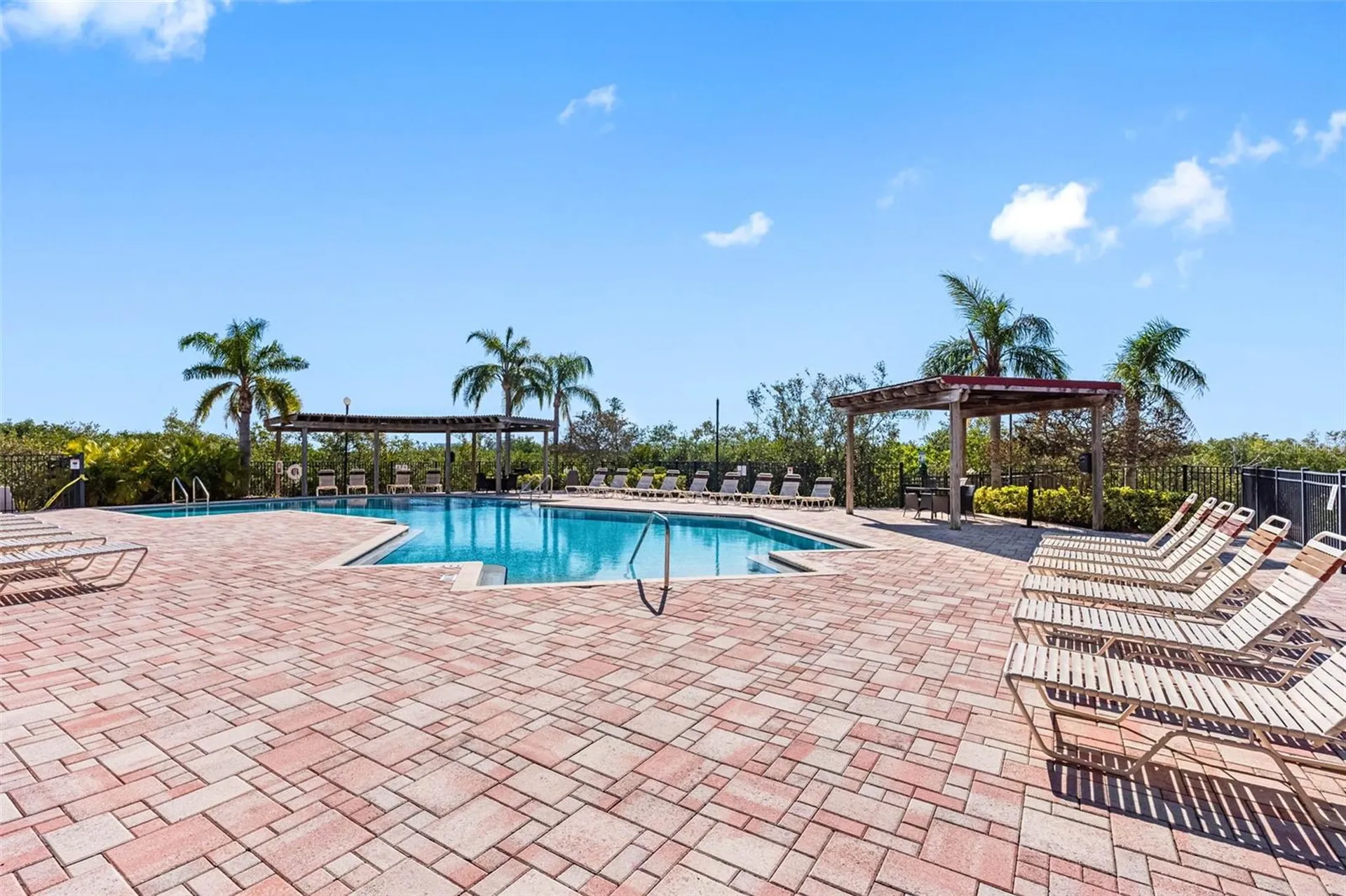4343 Bayside Village Drive Tampa FL 33615