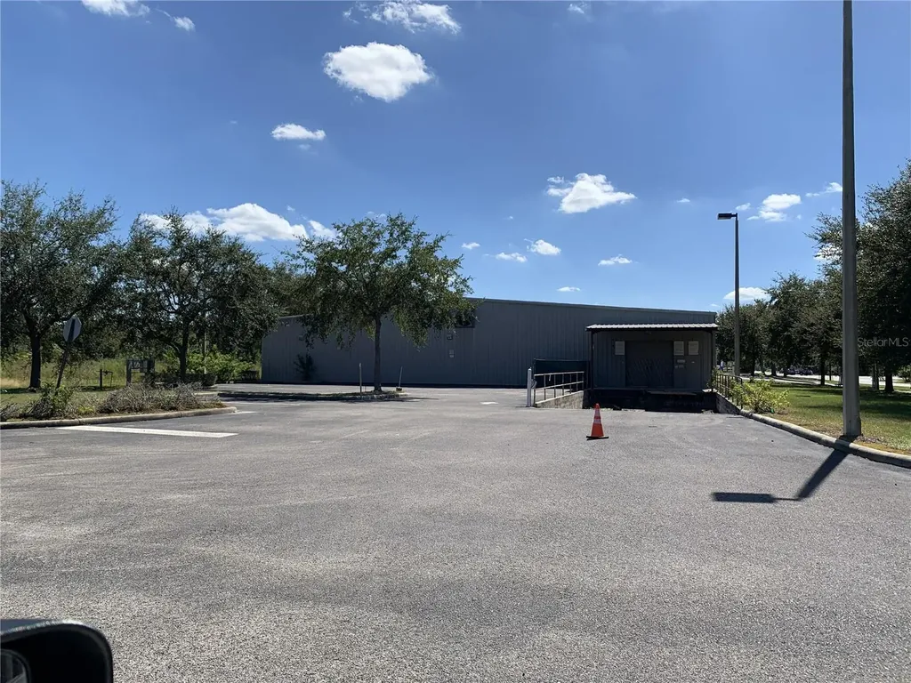 1510 E College Avenue Ruskin FL 33570