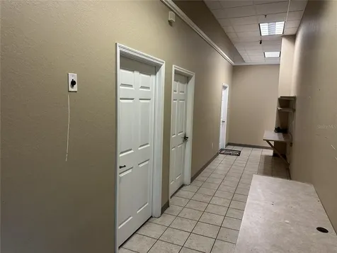 1510 E College Avenue Ruskin FL 33570