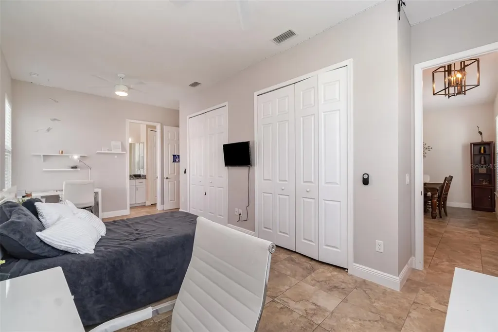 3137 SE 8th Avenue Cape Coral FL 33904