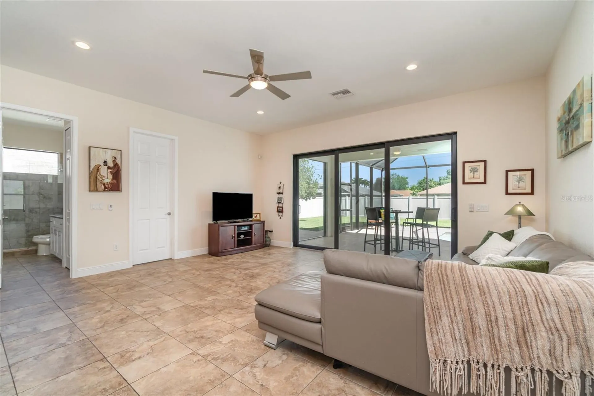 3137 SE 8th Avenue Cape Coral FL 33904