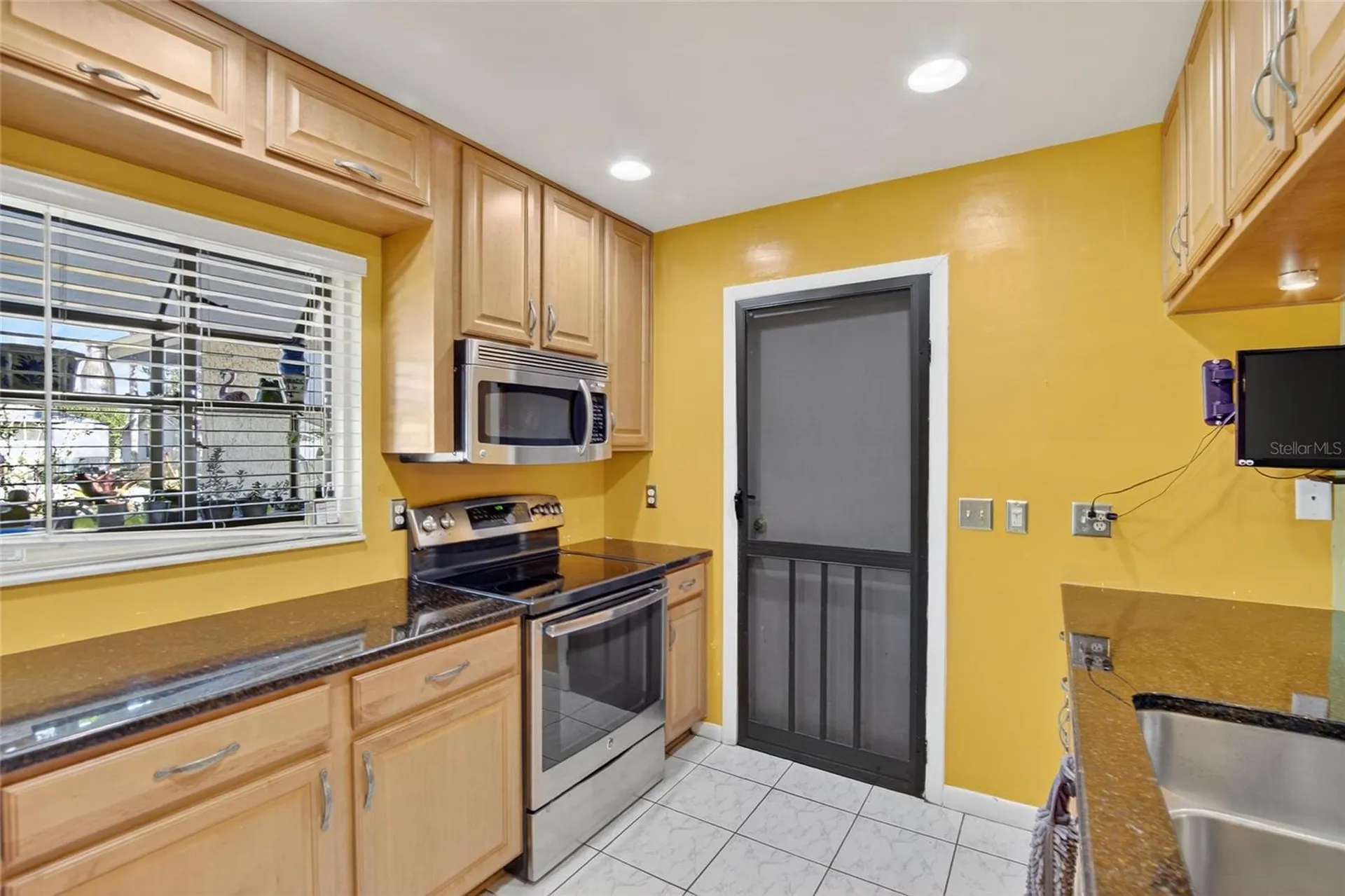 508 Sovereign Court Tampa FL 33613