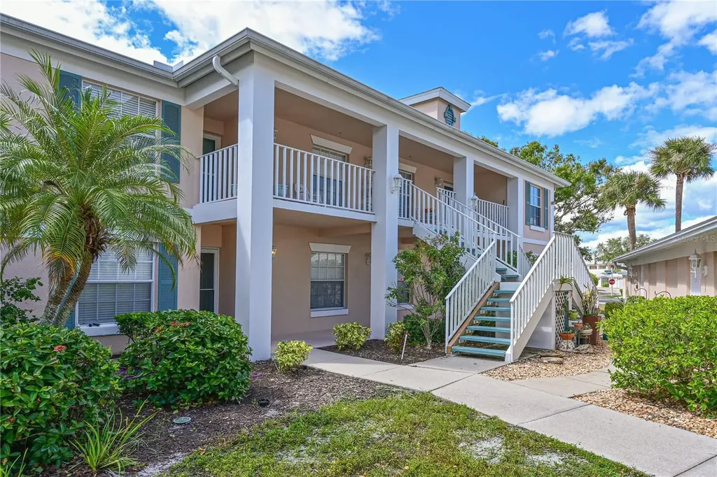 4705 Sand Trap Street Circle E Bradenton FL 34203