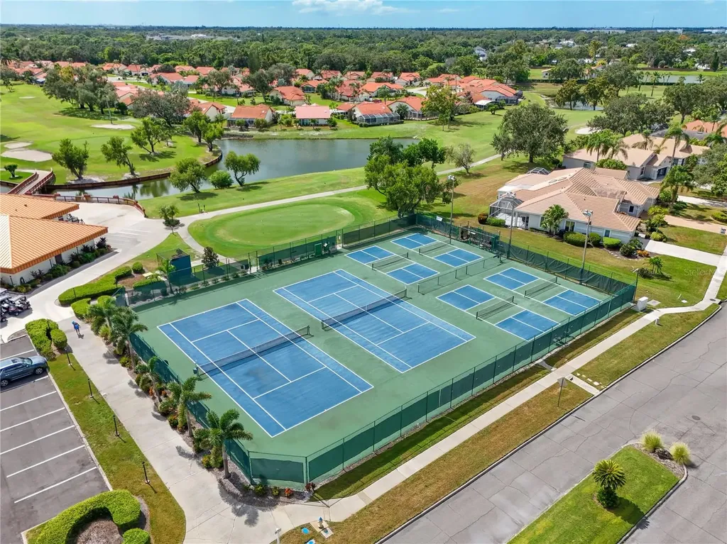 4705 Sand Trap Street Circle E Bradenton FL 34203