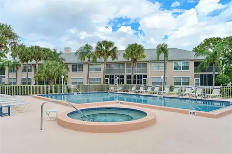 4705 Sand Trap Street Circle E Bradenton FL 34203