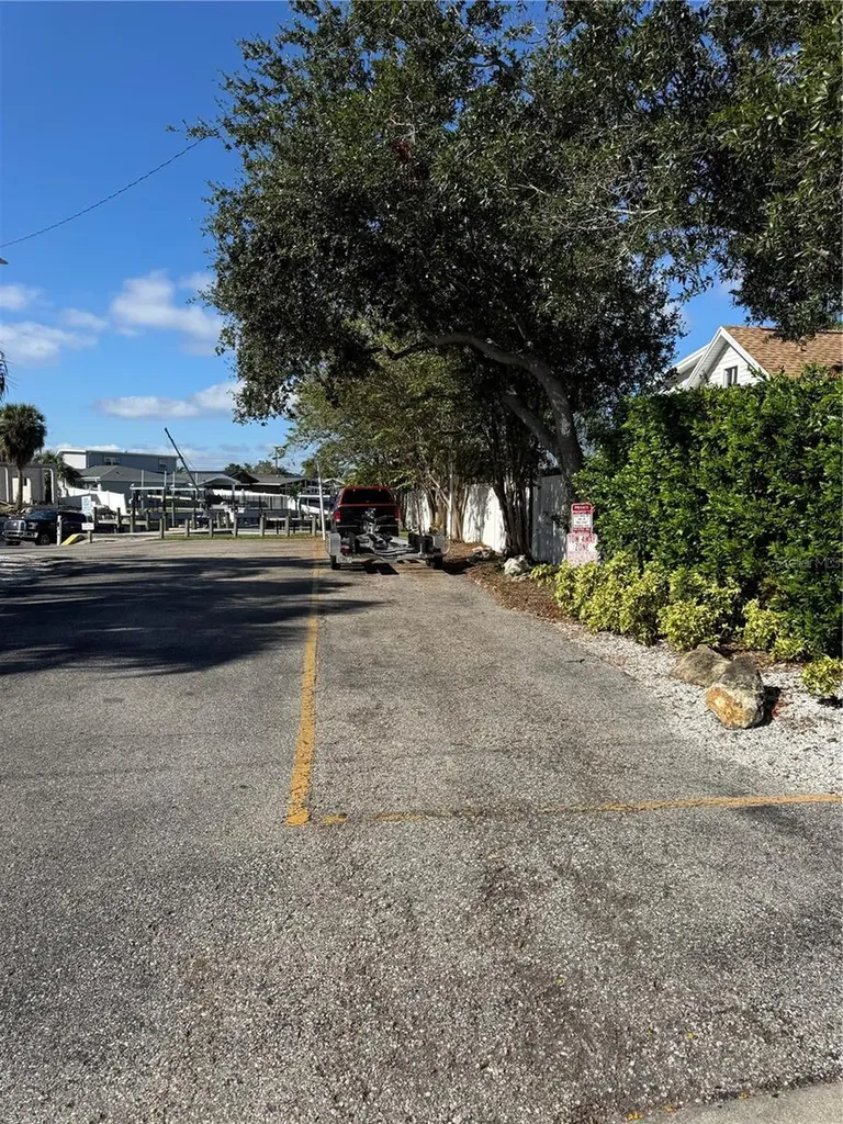 8719 Driftwood Drive Tampa FL 33615