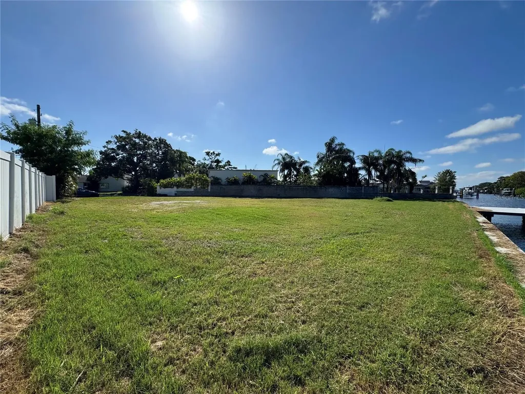 8719 Driftwood Drive Tampa FL 33615