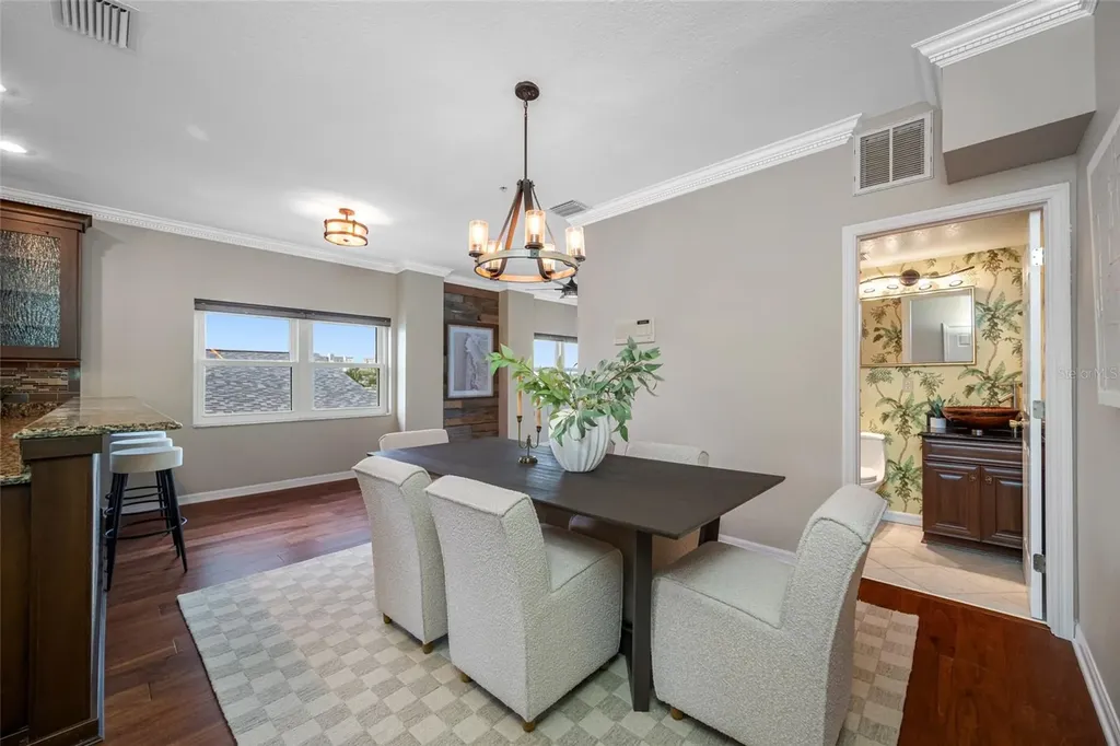 8575 Sunset Court Treasure Island FL 33706