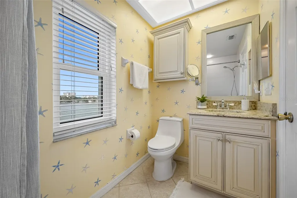 8575 Sunset Court Treasure Island FL 33706