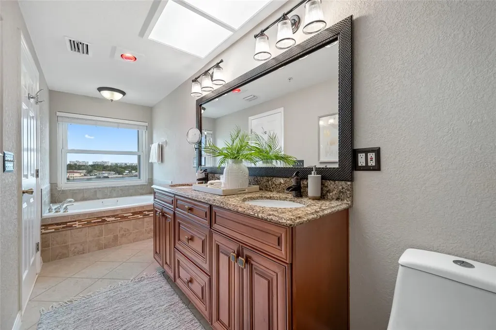 8575 Sunset Court Treasure Island FL 33706