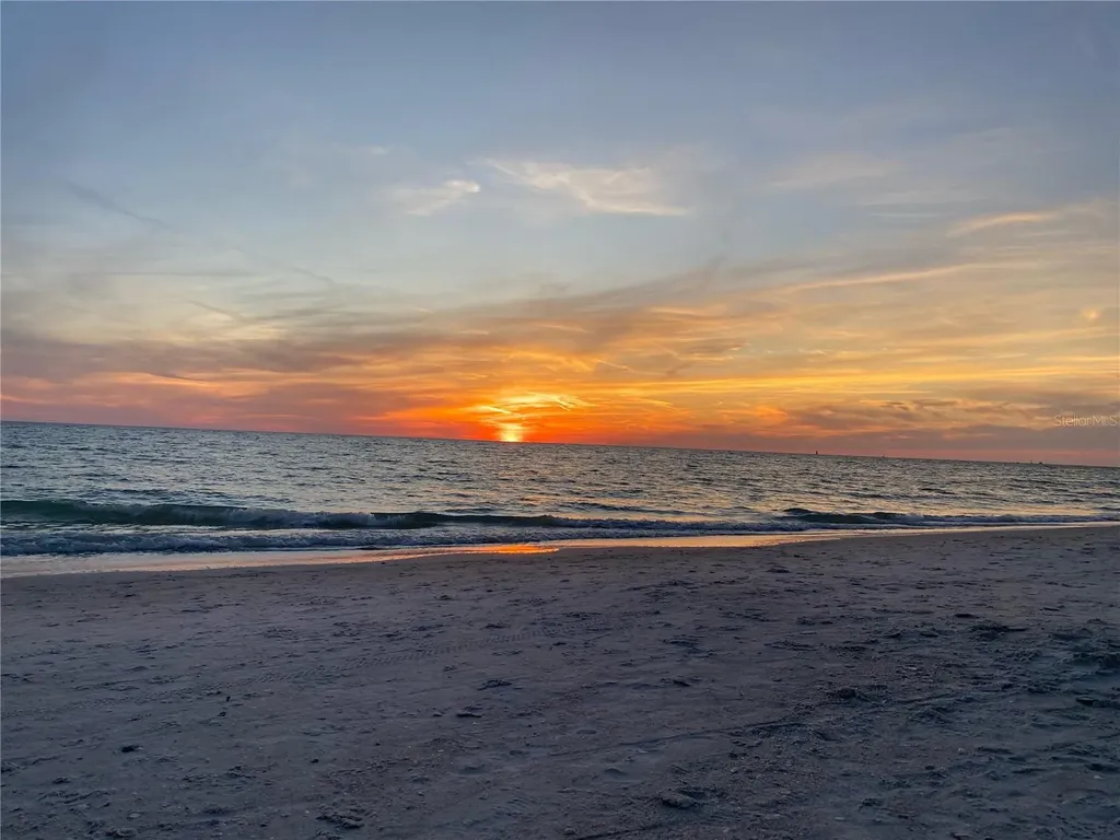 8575 Sunset Court Treasure Island FL 33706