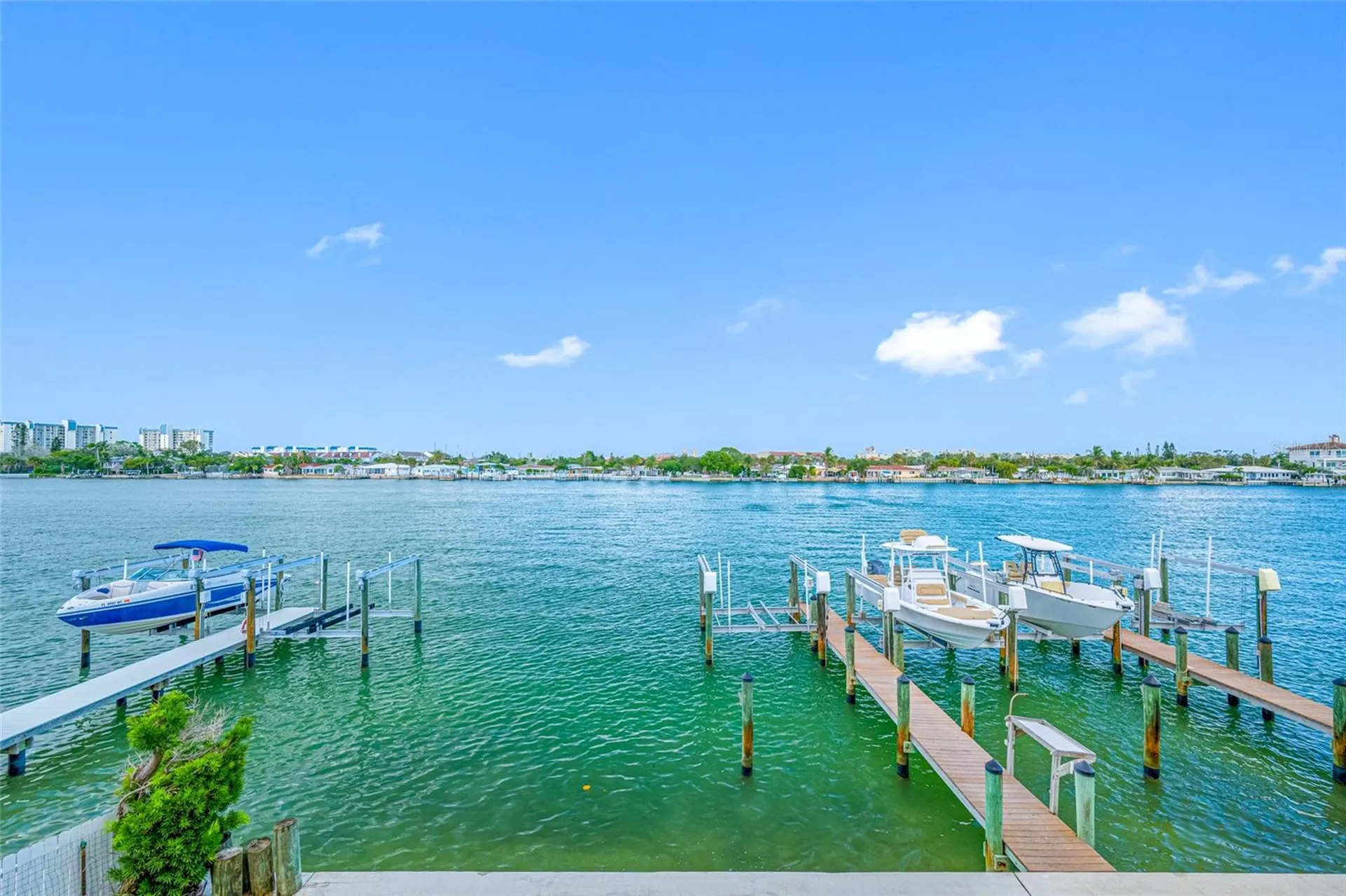 8575 Sunset Court Treasure Island FL 33706