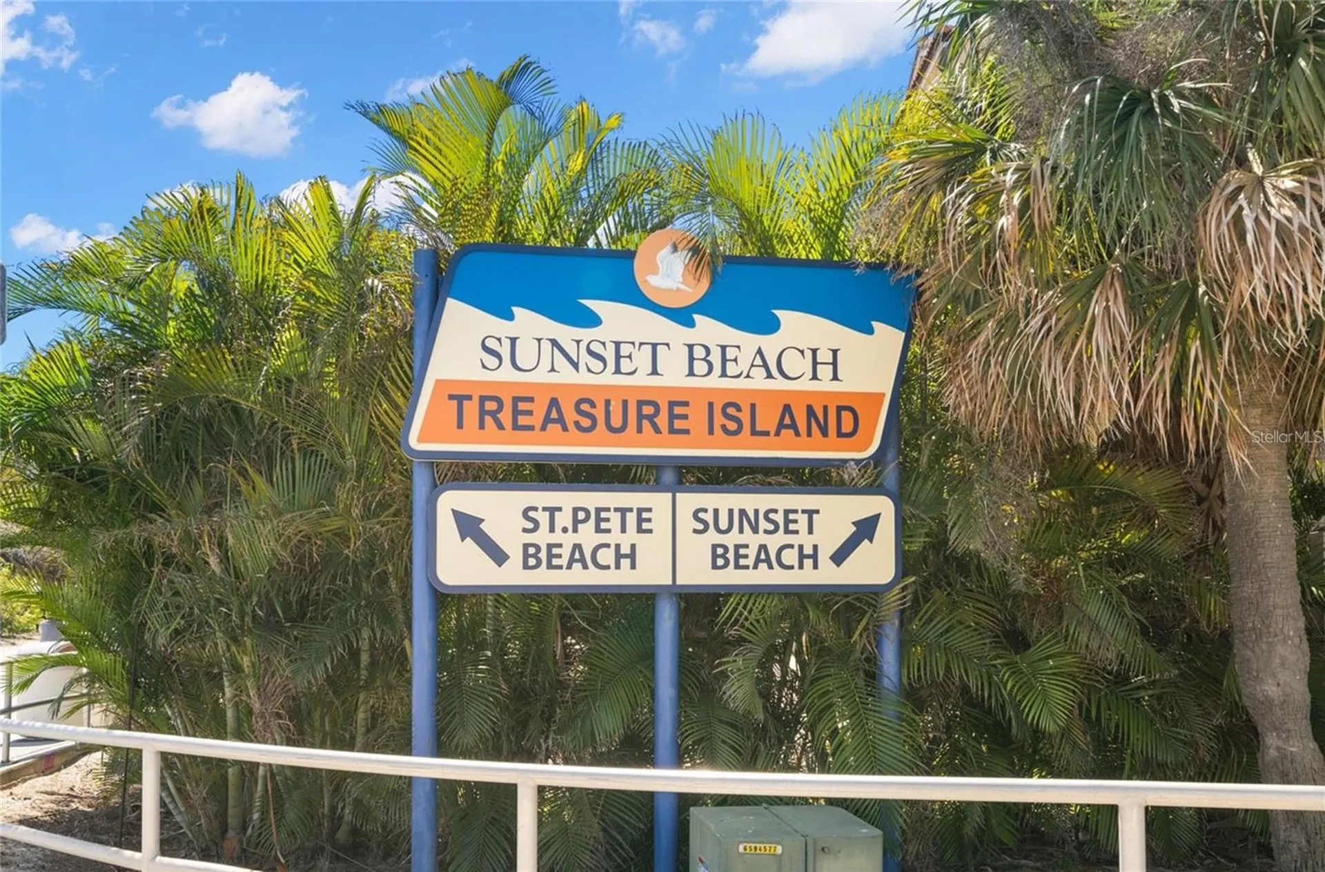 8575 Sunset Court Treasure Island FL 33706