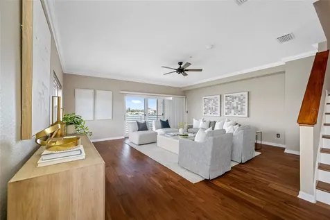 8575 Sunset Court Treasure Island FL 33706