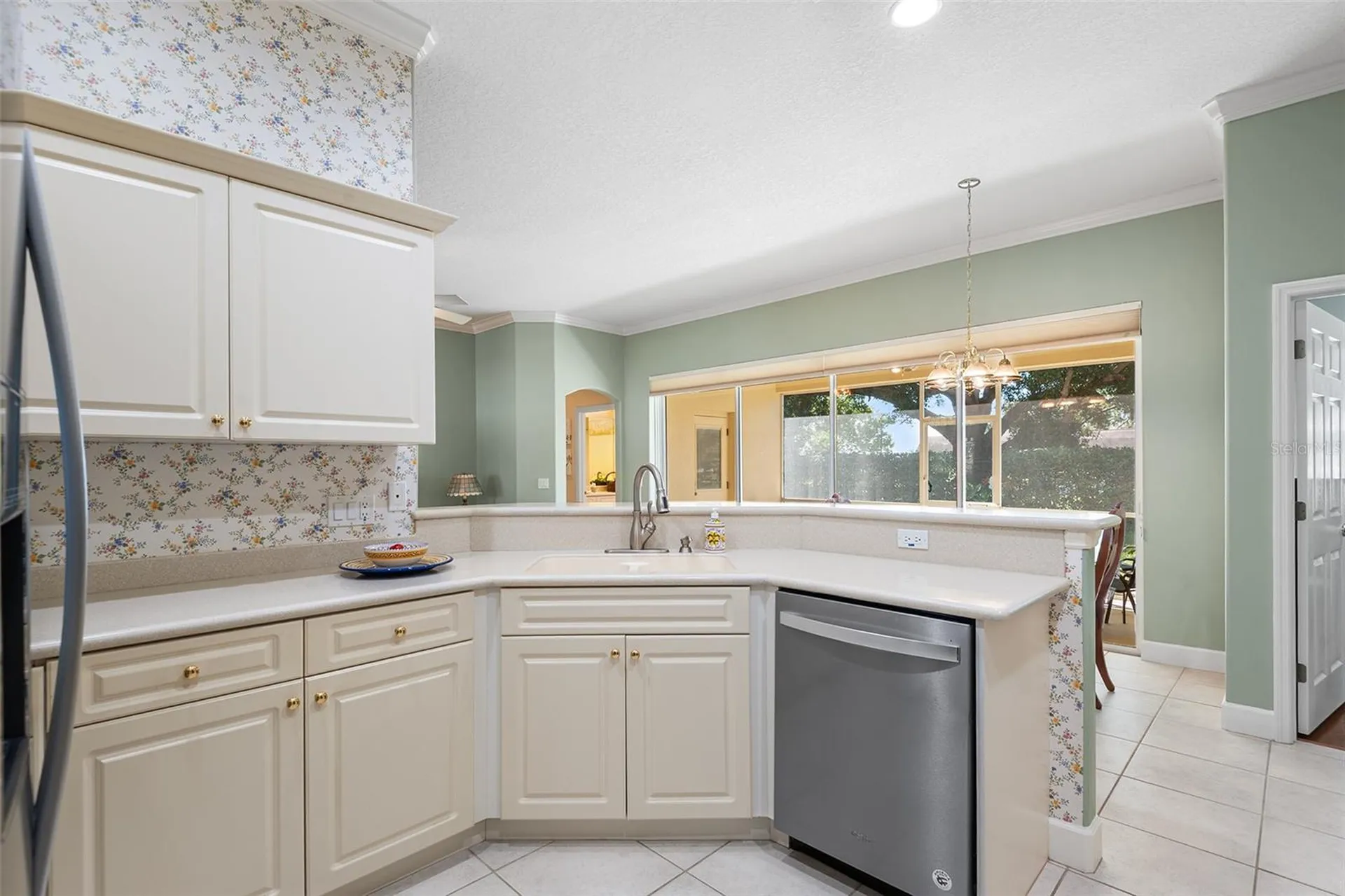 126 Lake Region Circle Winter Haven FL 33881