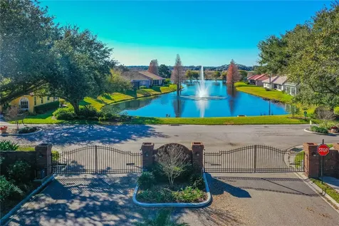 126 Lake Region Circle Winter Haven FL 33881