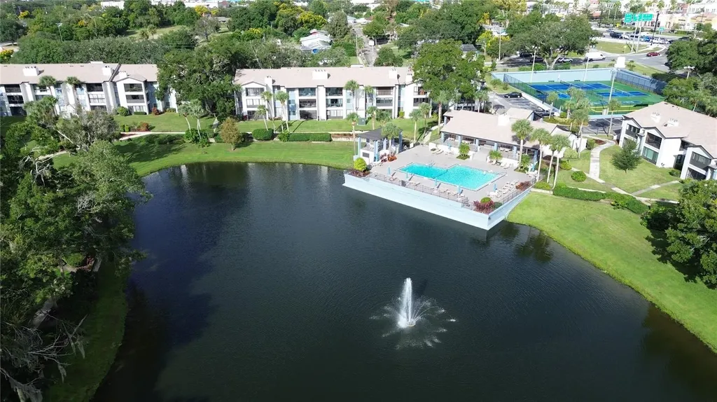3 Escondido Circle Altamonte Springs FL 32701