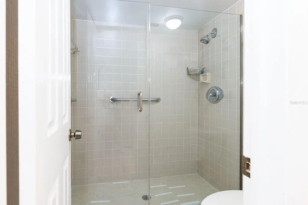 3 Escondido Circle Altamonte Springs FL 32701