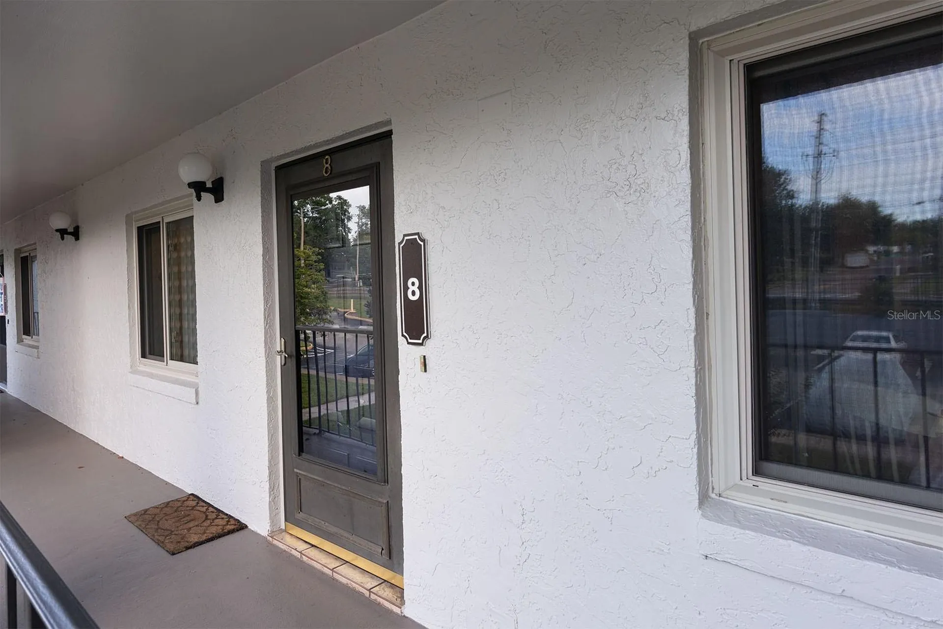 3 Escondido Circle Altamonte Springs FL 32701