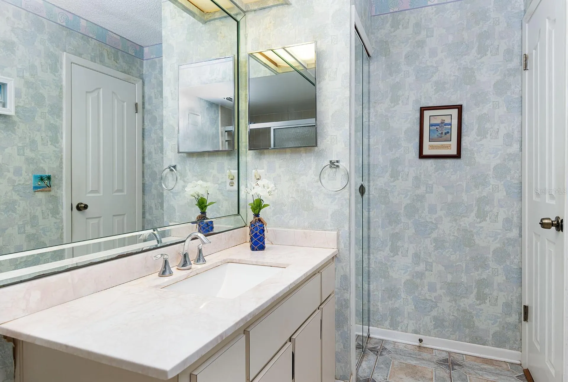 3 Escondido Circle Altamonte Springs FL 32701