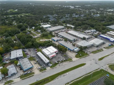 529 North N Us 17/92 Longwood FL 32750