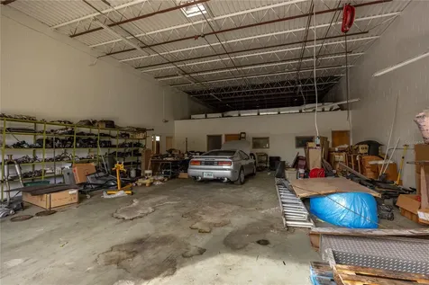 529 North N Us 17/92 Longwood FL 32750