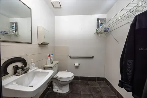 529 North N Us 17/92 Longwood FL 32750