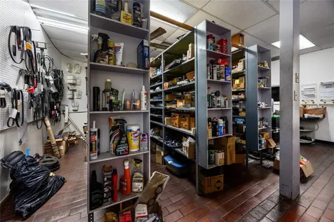 529 North N Us 17/92 Longwood FL 32750