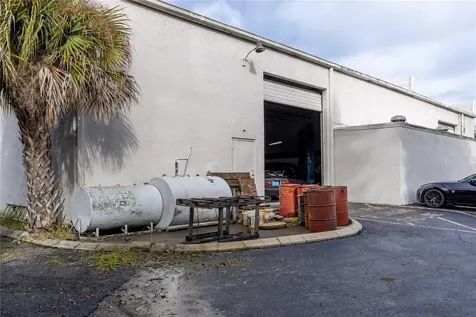 529 North N Us 17/92 Longwood FL 32750