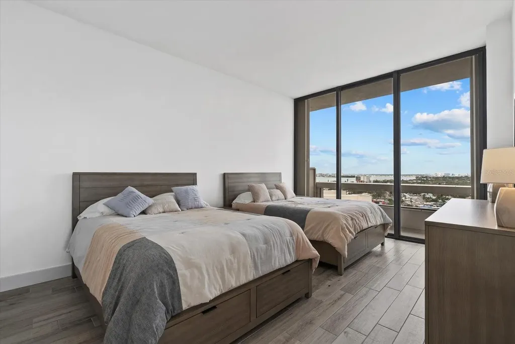 5400 Ocean Boulevard Sarasota FL 34242