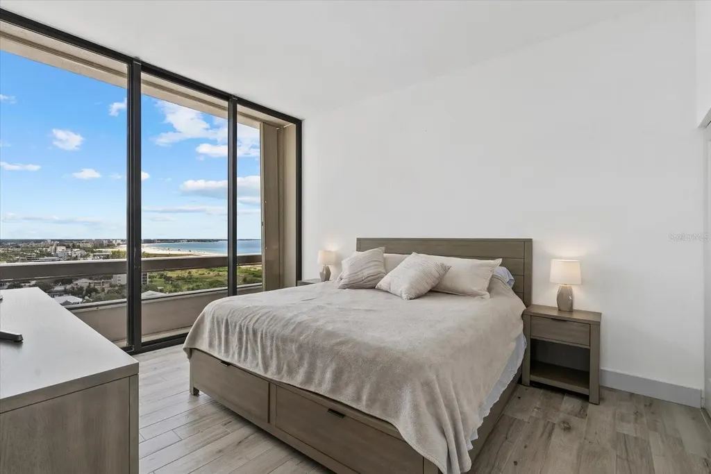 5400 Ocean Boulevard Sarasota FL 34242