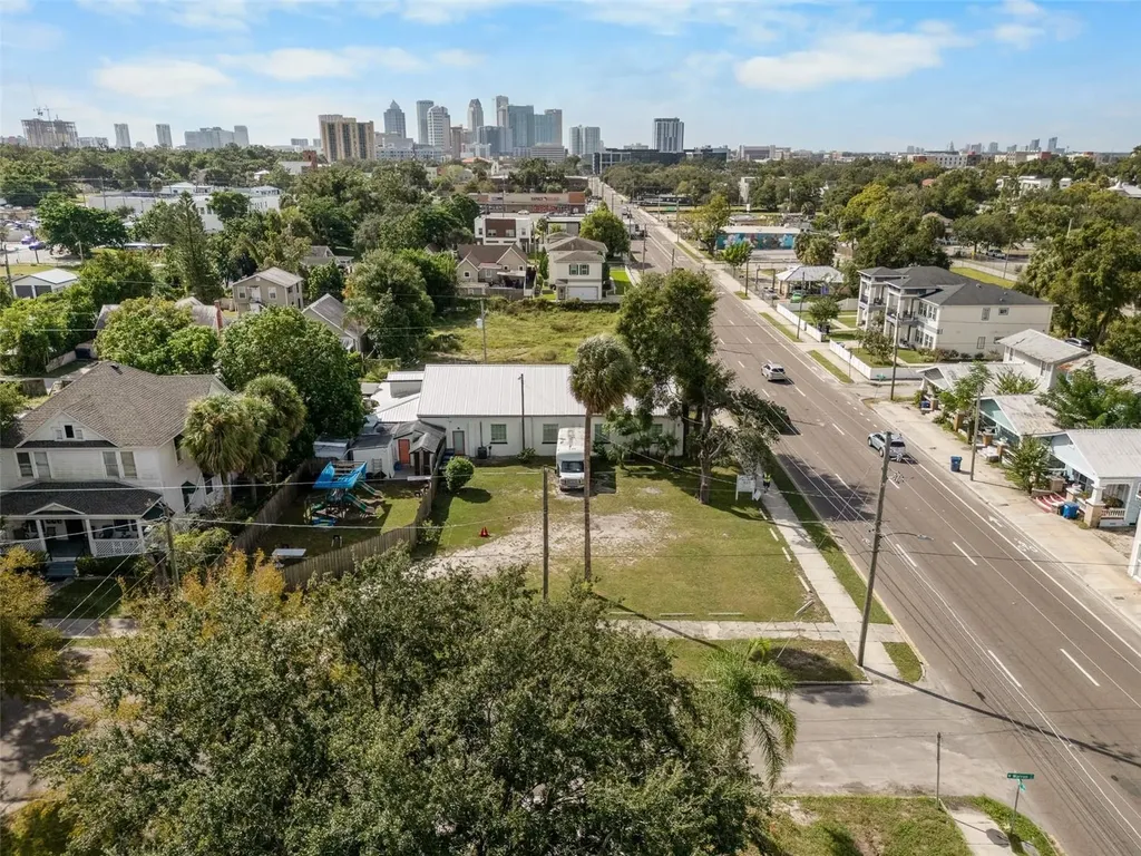 2801 N Tampa Street Tampa FL 33602