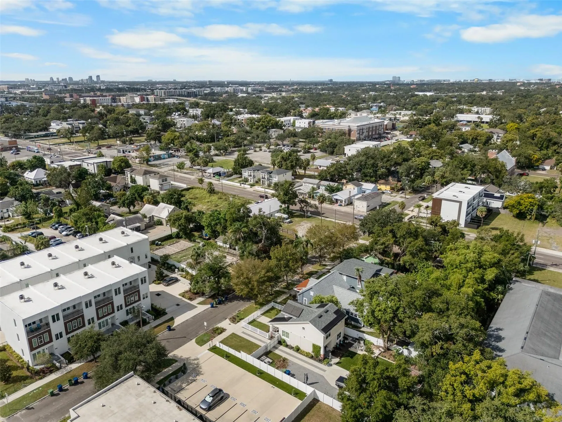 2801 N Tampa Street Tampa FL 33602