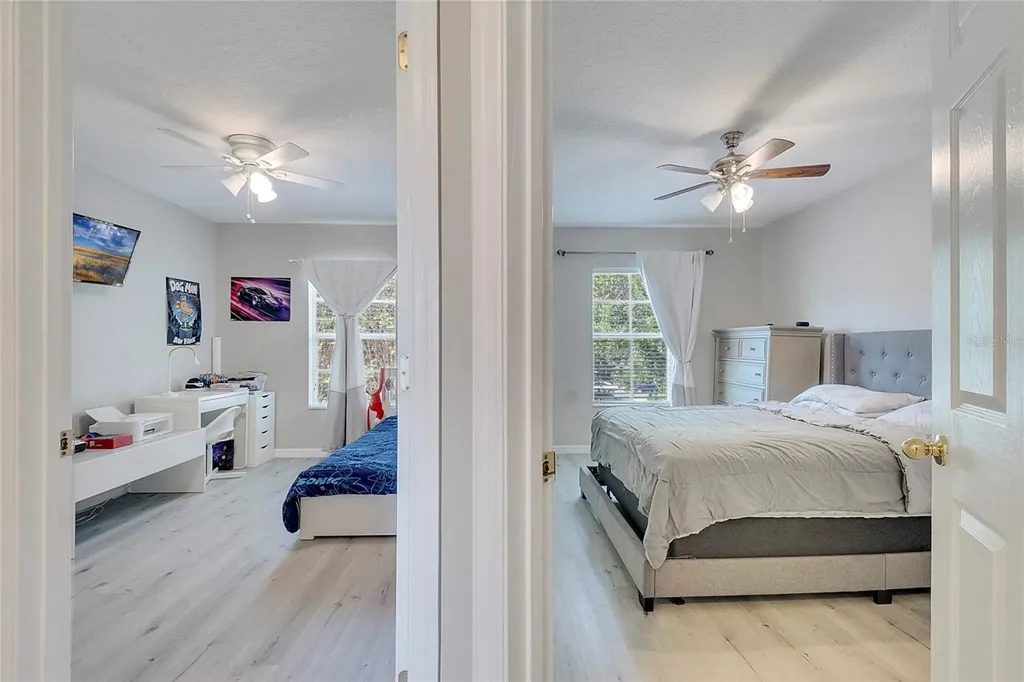 9454 Silver Buttonwood Street Orlando FL 32832