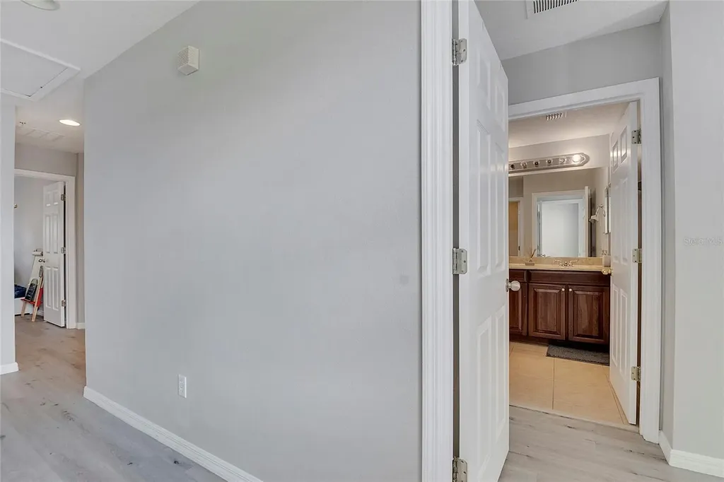 9454 Silver Buttonwood Street Orlando FL 32832