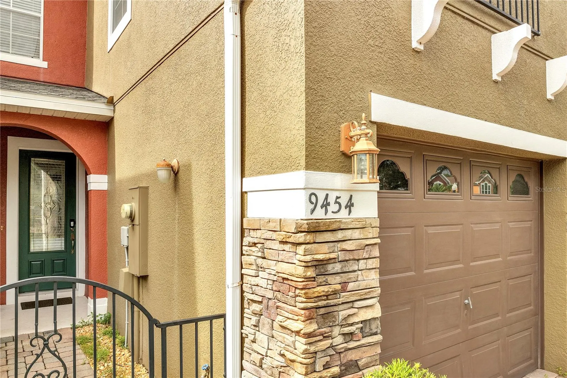 9454 Silver Buttonwood Street Orlando FL 32832