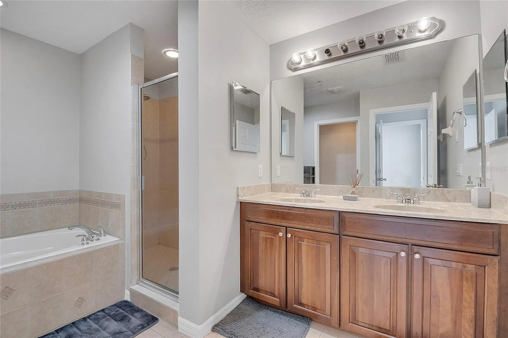 9454 Silver Buttonwood Street Orlando FL 32832