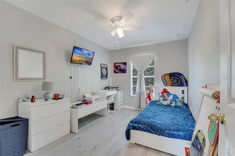 9454 Silver Buttonwood Street Orlando FL 32832