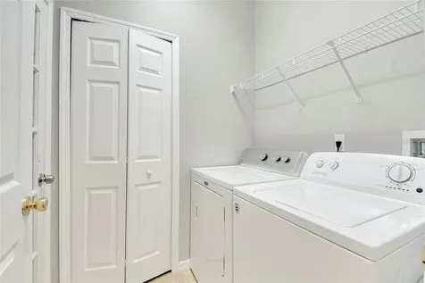 9454 Silver Buttonwood Street Orlando FL 32832