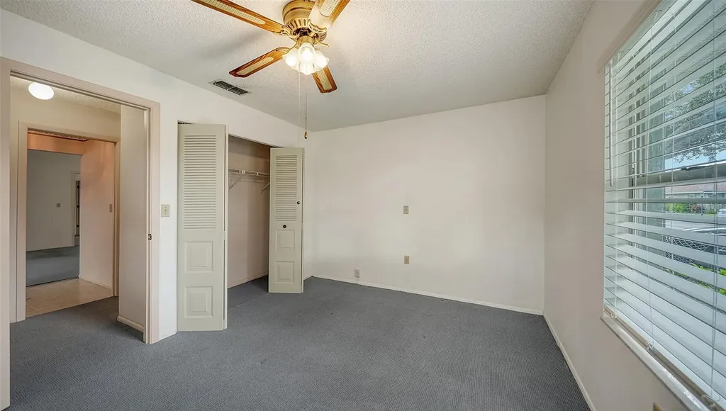4152 Center Pointe Circle Sarasota FL 34233