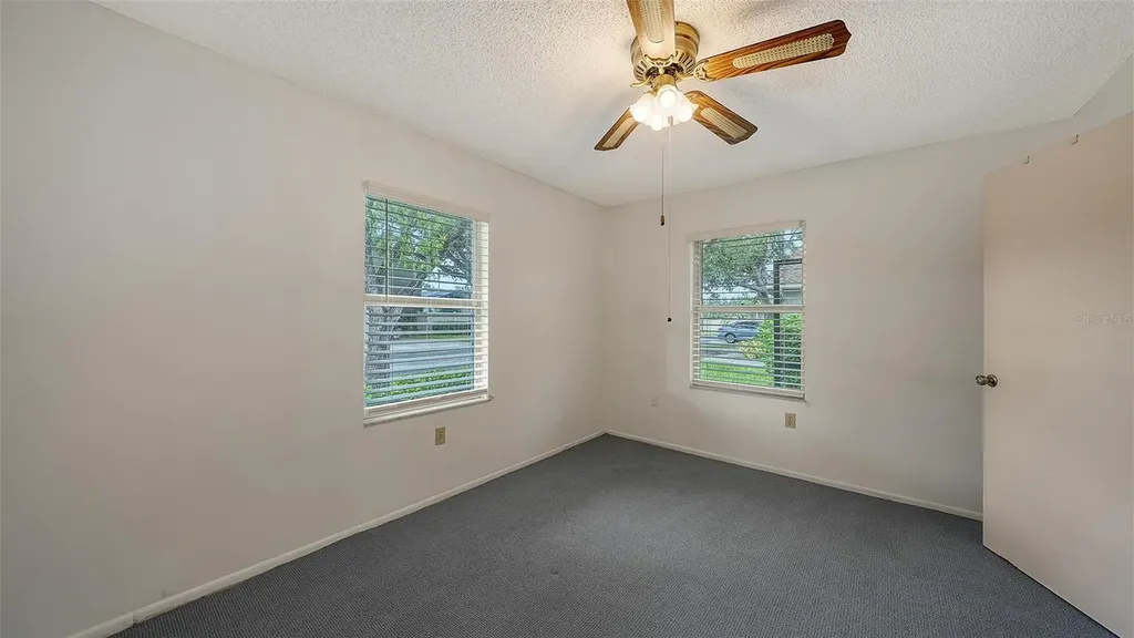 4152 Center Pointe Circle Sarasota FL 34233