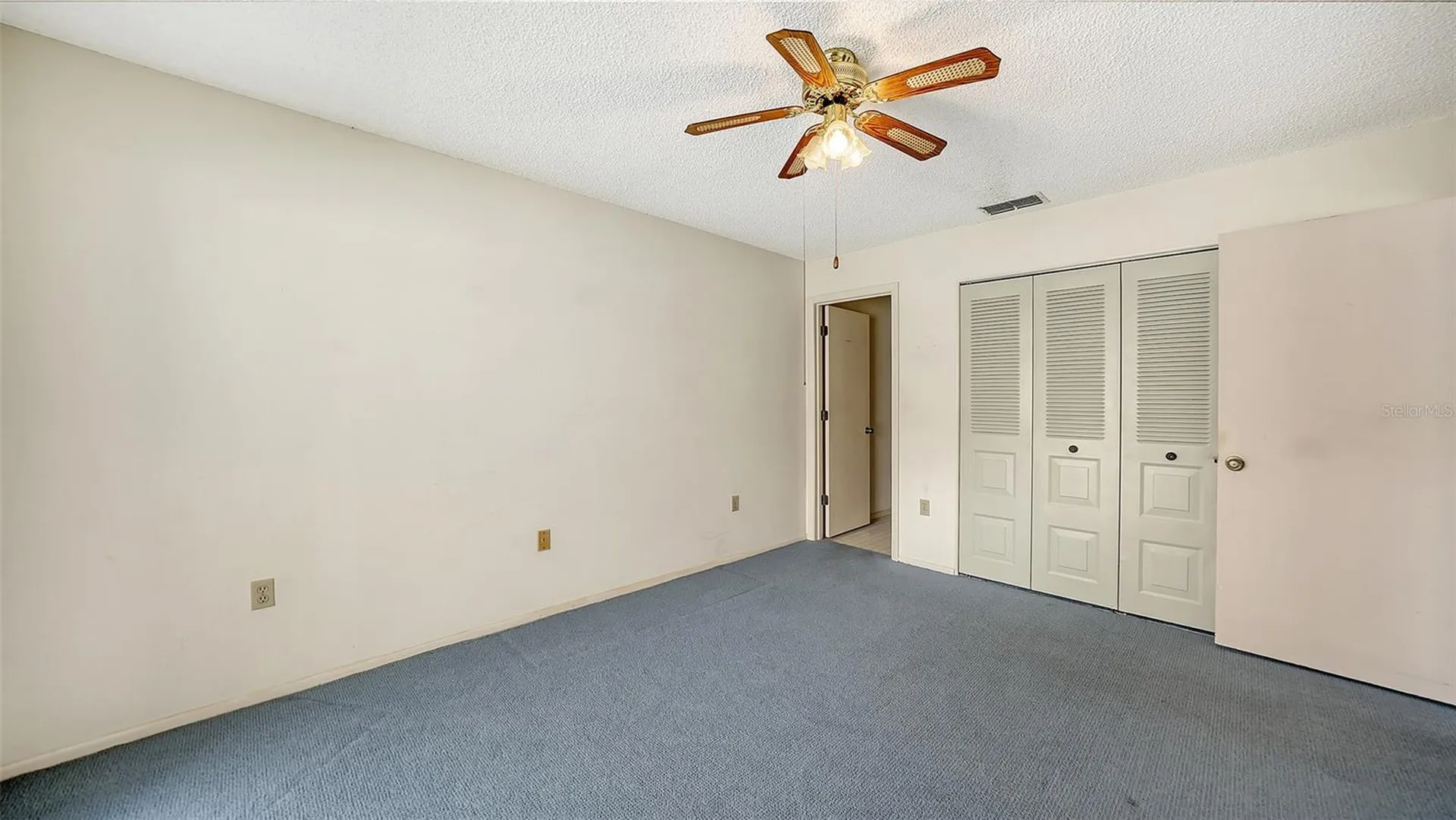4152 Center Pointe Circle Sarasota FL 34233