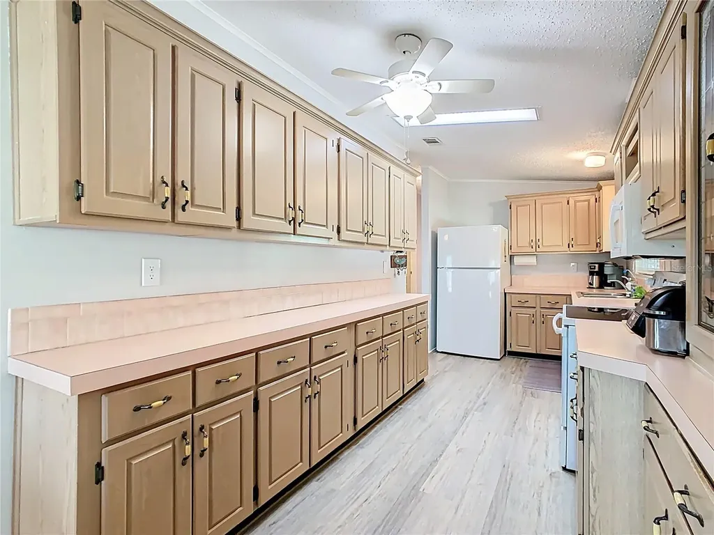 3018 Mark Lane Lake Wales FL 33898