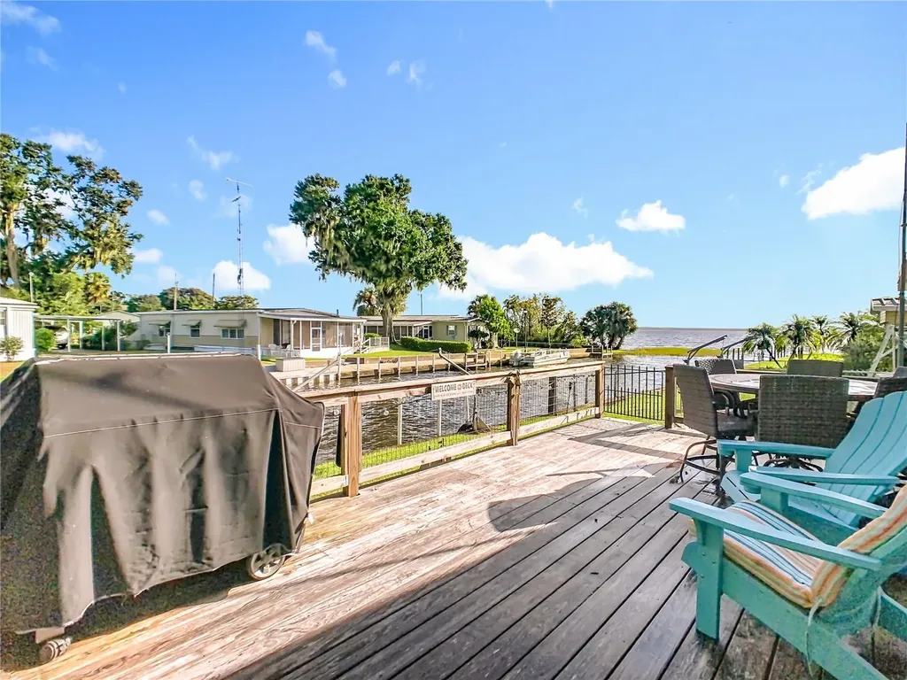 3018 Mark Lane Lake Wales FL 33898