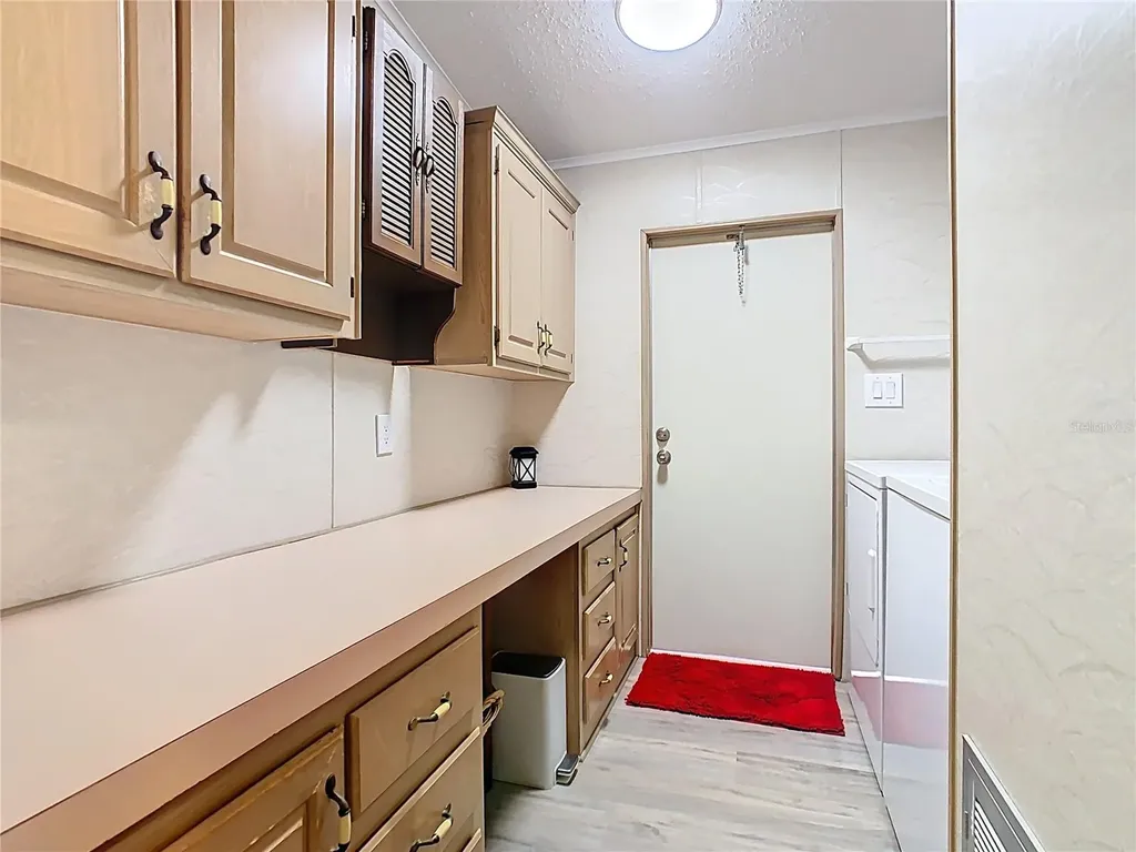 3018 Mark Lane Lake Wales FL 33898